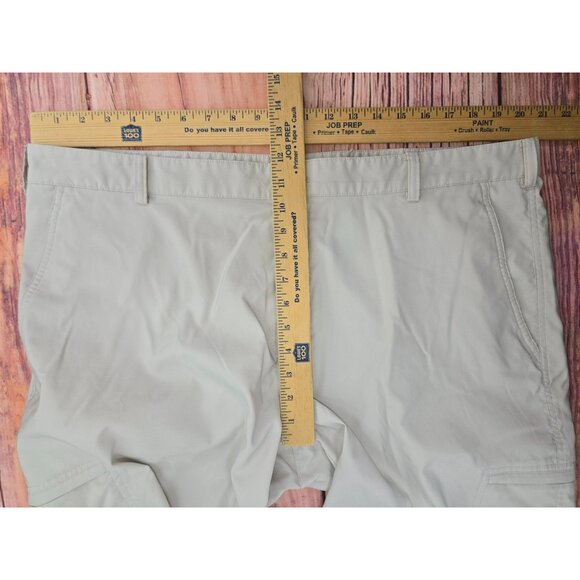 Nike Golf Mens Dri-Fit Cargo Shorts Size 40 Beige - Picture 6 of 7